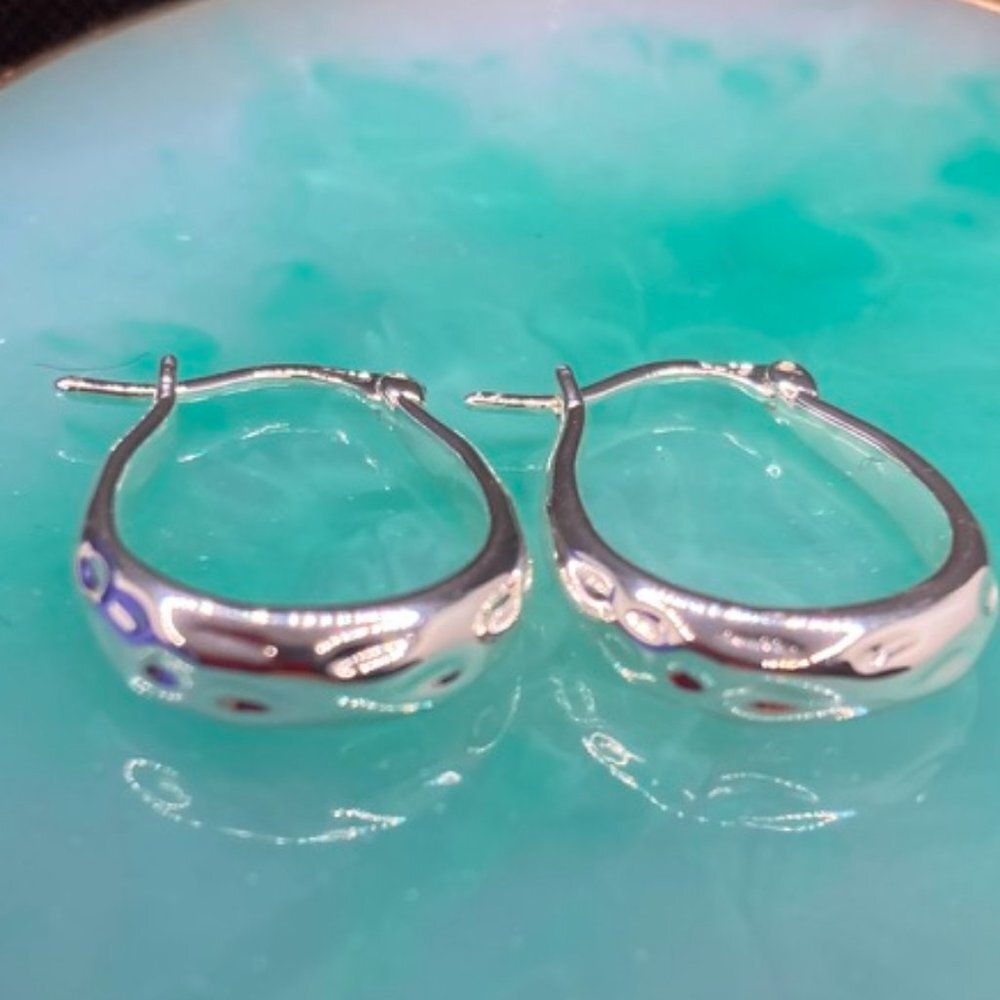 Silver Dangle Earring - Picture 3 of 12
